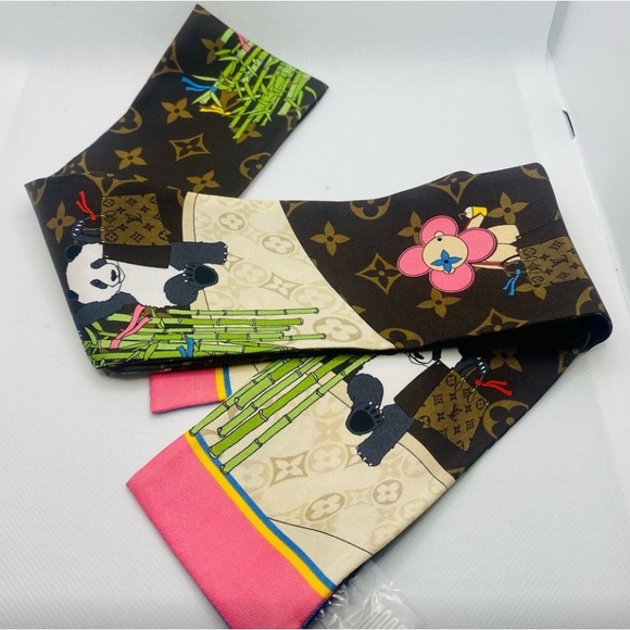 LOUIS VUITTON VIVIENNE BANDEAU TOKYO - Picture 2 of 6